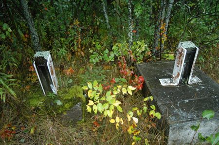 Hiawatha Drive-In Theatre - Screen Foundation
